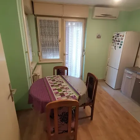 Lazarevic Apartment Novi Sad